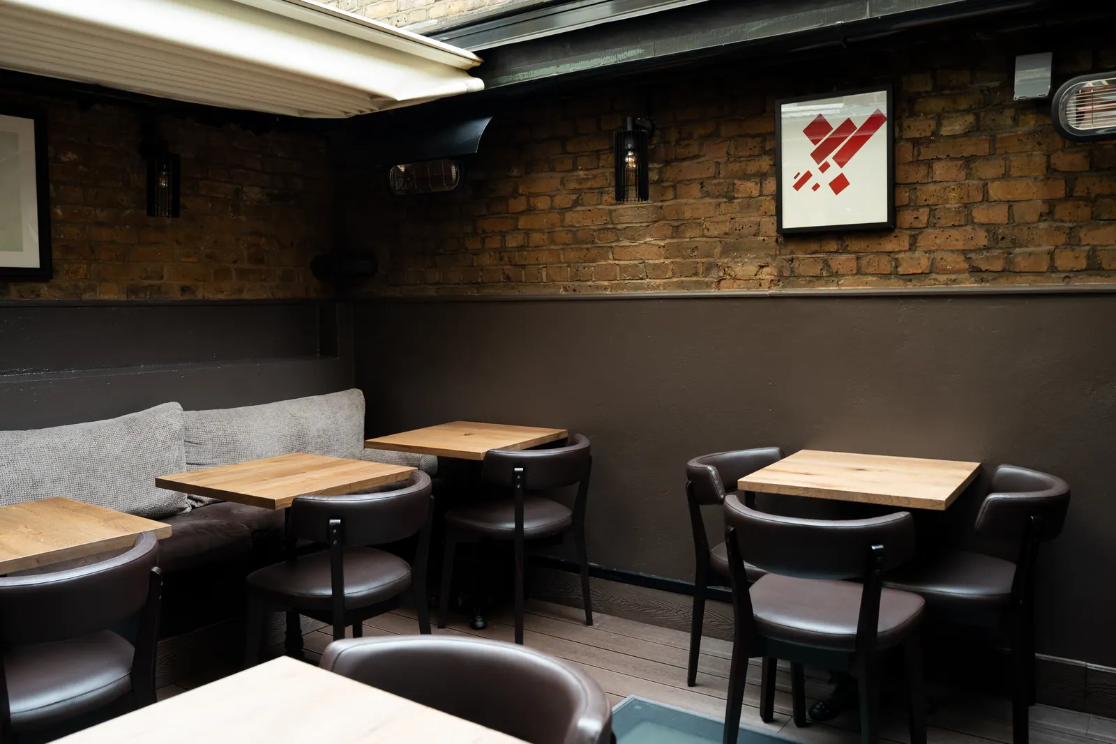 Long banquette row after the Laika refresh